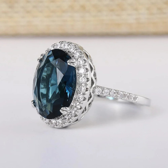 ▶Noble Hollow Anillos Super Large Oval Pure Royal Blue CZ Silver Ring, L263 - Picture 3 of 7